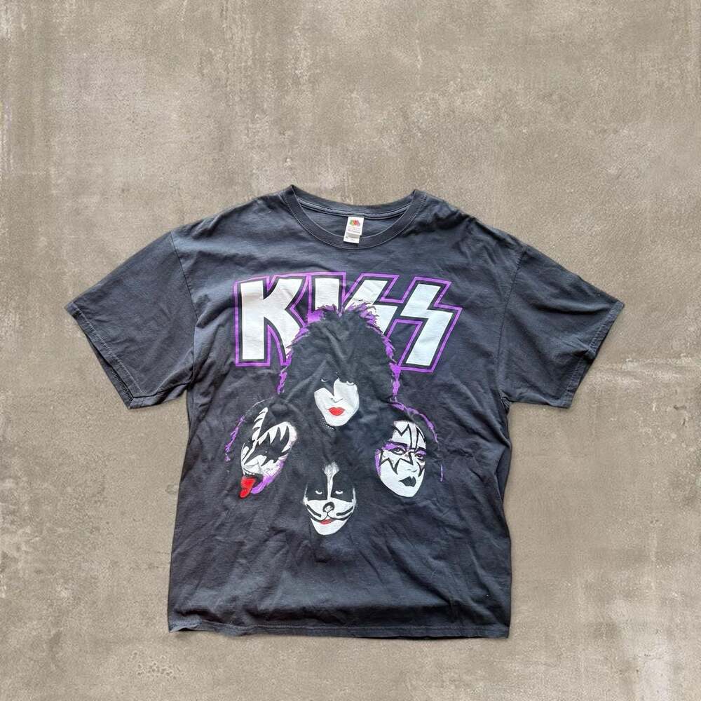 Fruit of the Loom KISS Band Graphic T-Shirt